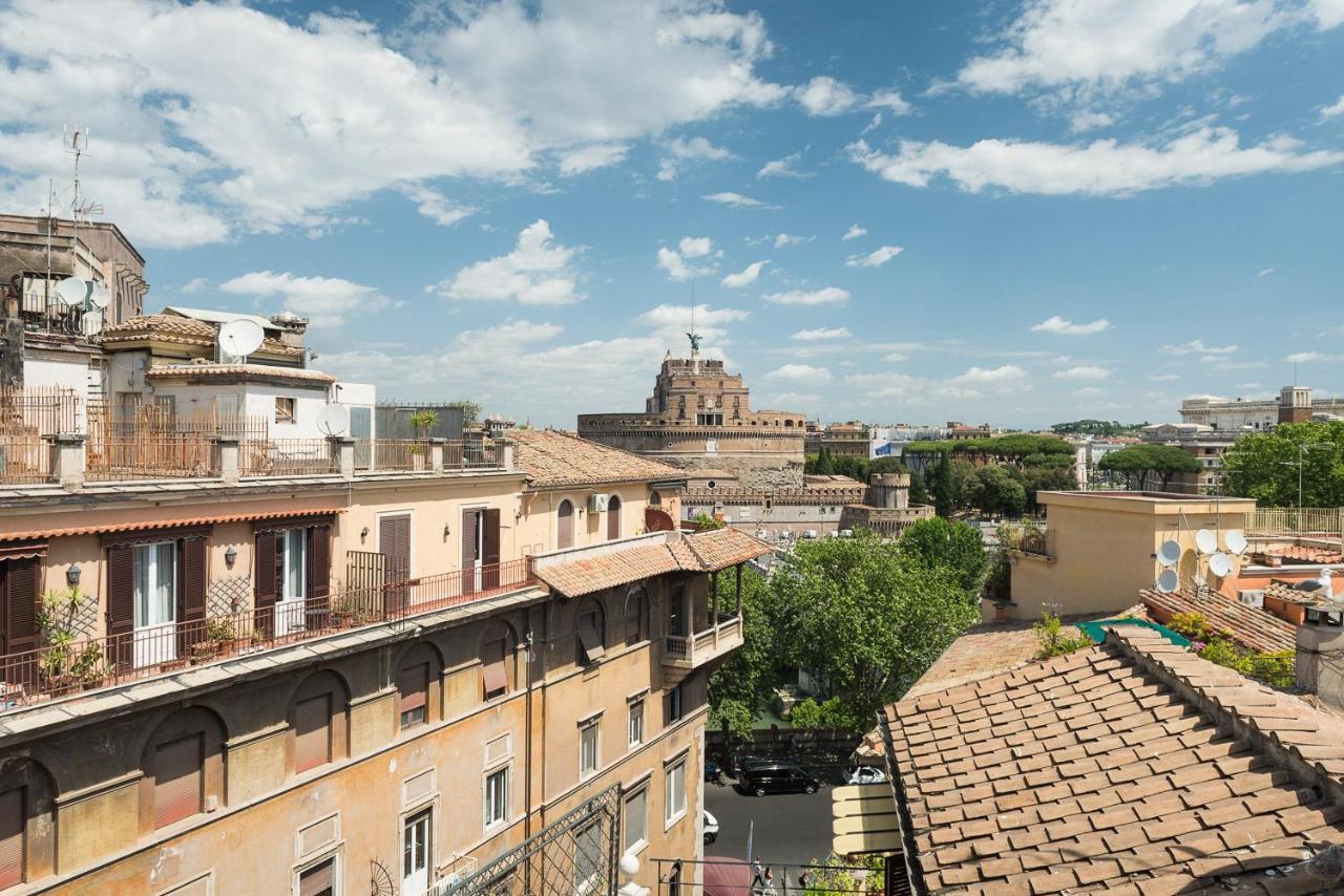 Apartment Idyllia - Penthouse In Navona Area *