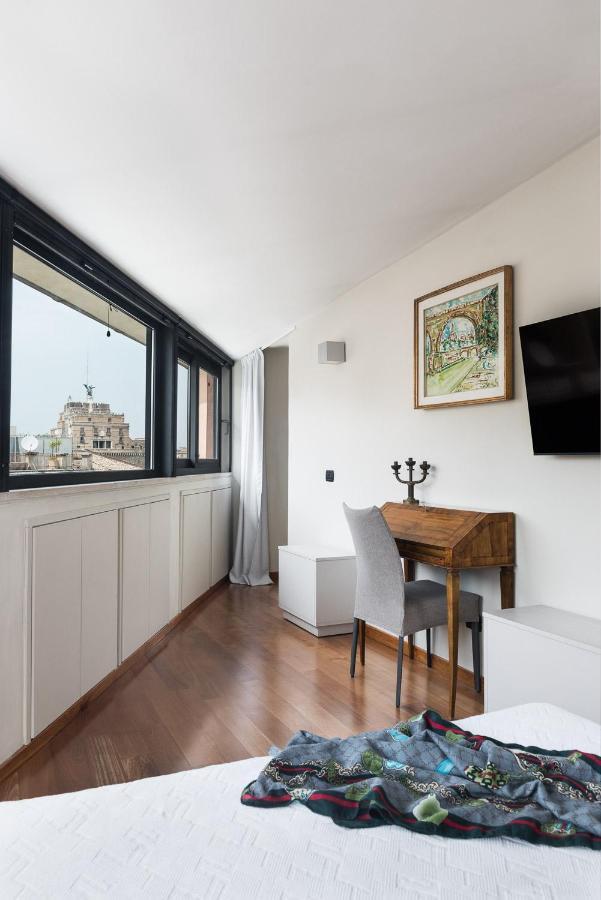 Apartment Idyllia - Penthouse In Navona Area