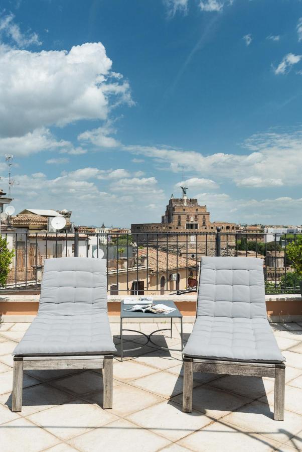 Apartment Idyllia - Penthouse In Navona Area
