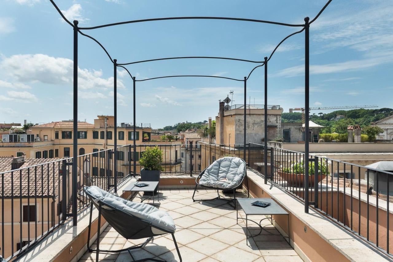 Apartment Idyllia - Penthouse In Navona Area