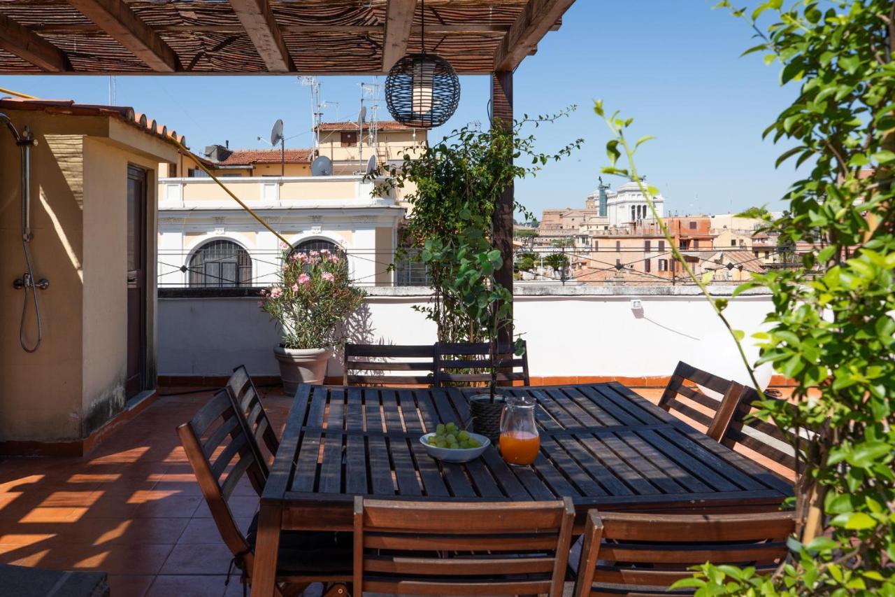 Iflat Monti Penthouse Panoramic View