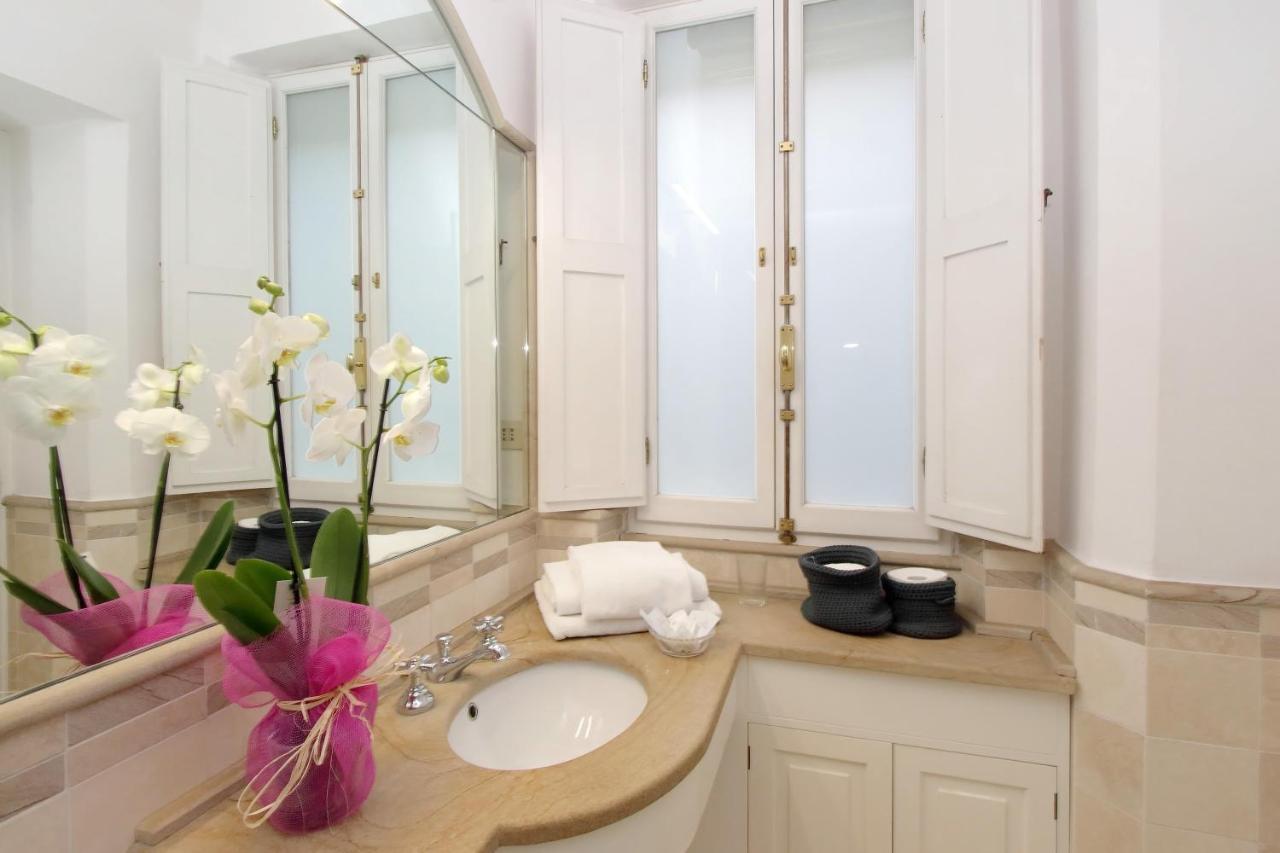 Elegant And Calm In Campo Dei Fiori Apartamento *