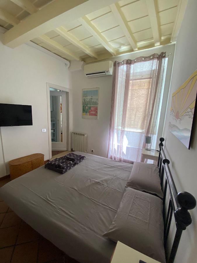 Trastevere Rome's Heart Charming 888 Apartment