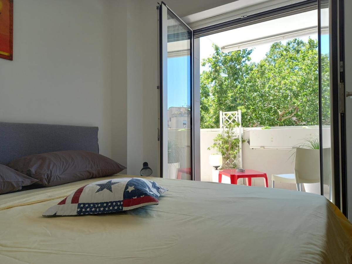 Living Int 2 * Rome