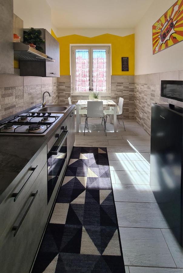 Apt Re Di Apartment