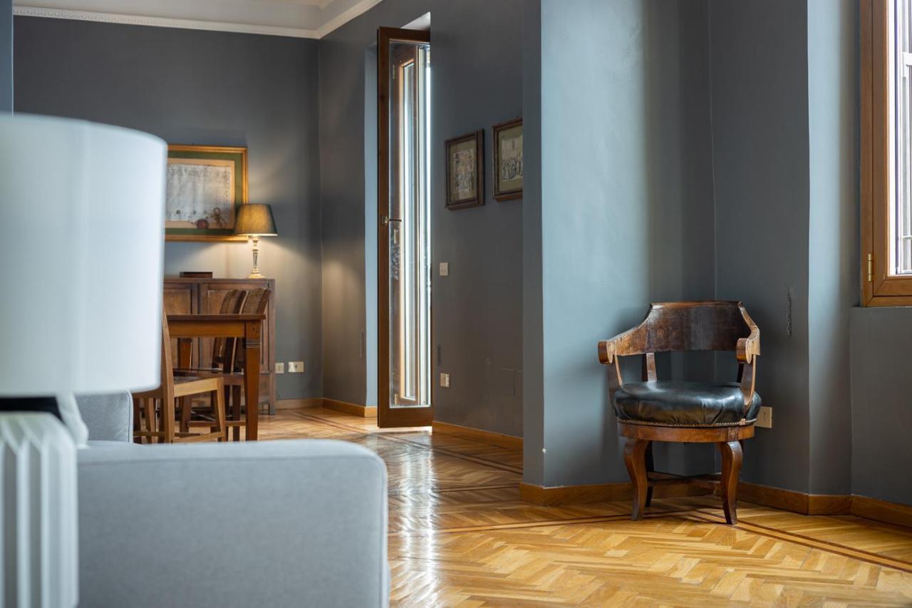 Santonofrio Sky Terrace Penthouse * Rome
