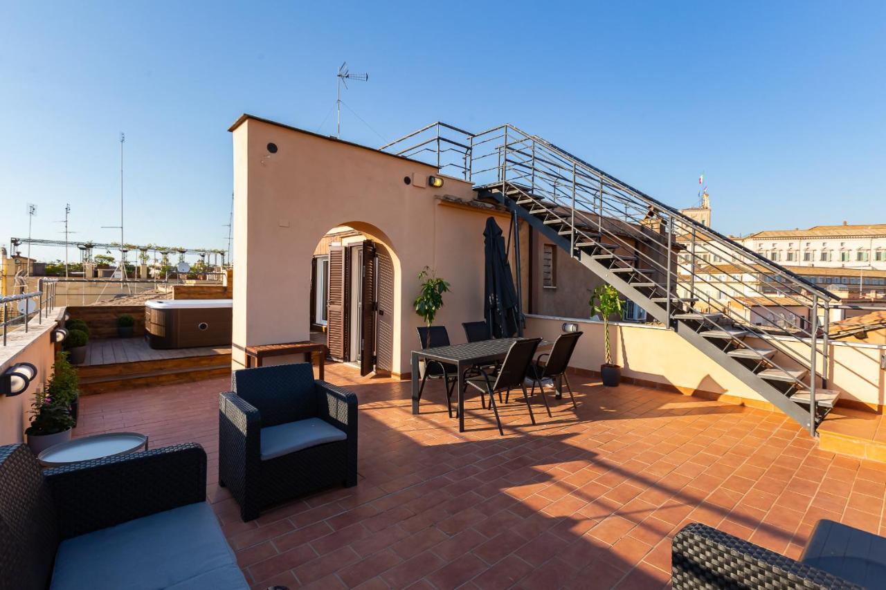 Guest house Vivilo Trevi - Luxury Experience - Private Jacuzzi On Terrace - Insane View Rome