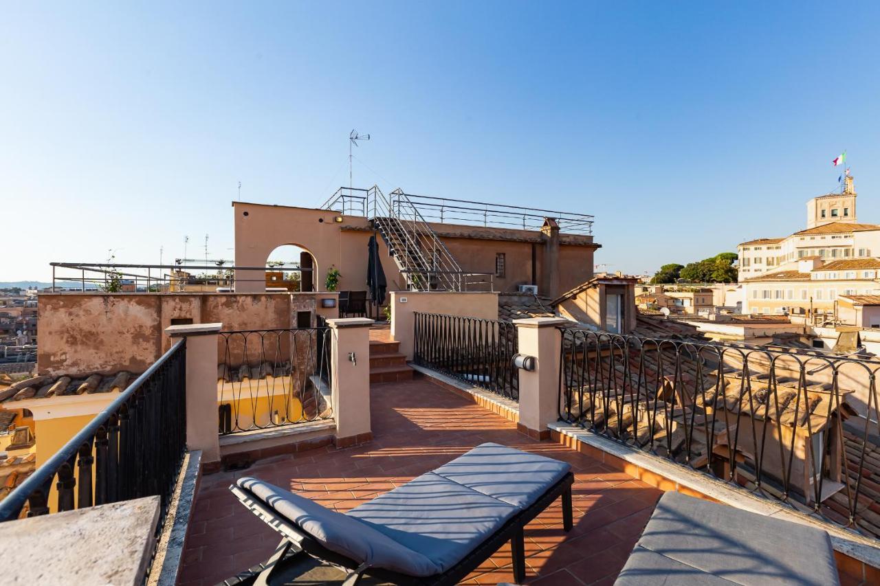 Guest house Vivilo Trevi - Luxury Experience - Private Jacuzzi On Terrace - Insane View