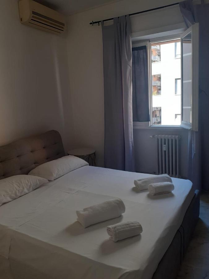 Candia * Rome