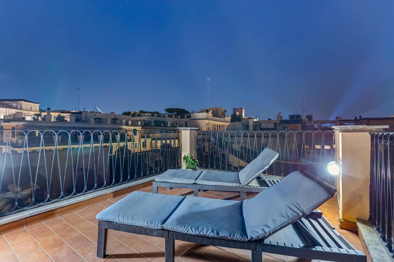 Guest house Vivilo Trevi - Luxury Experience - Private Jacuzzi On Terrace - Insane View