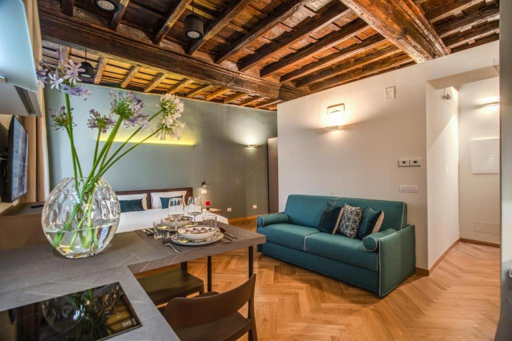 Apartment Maison Del Colosseo Rome