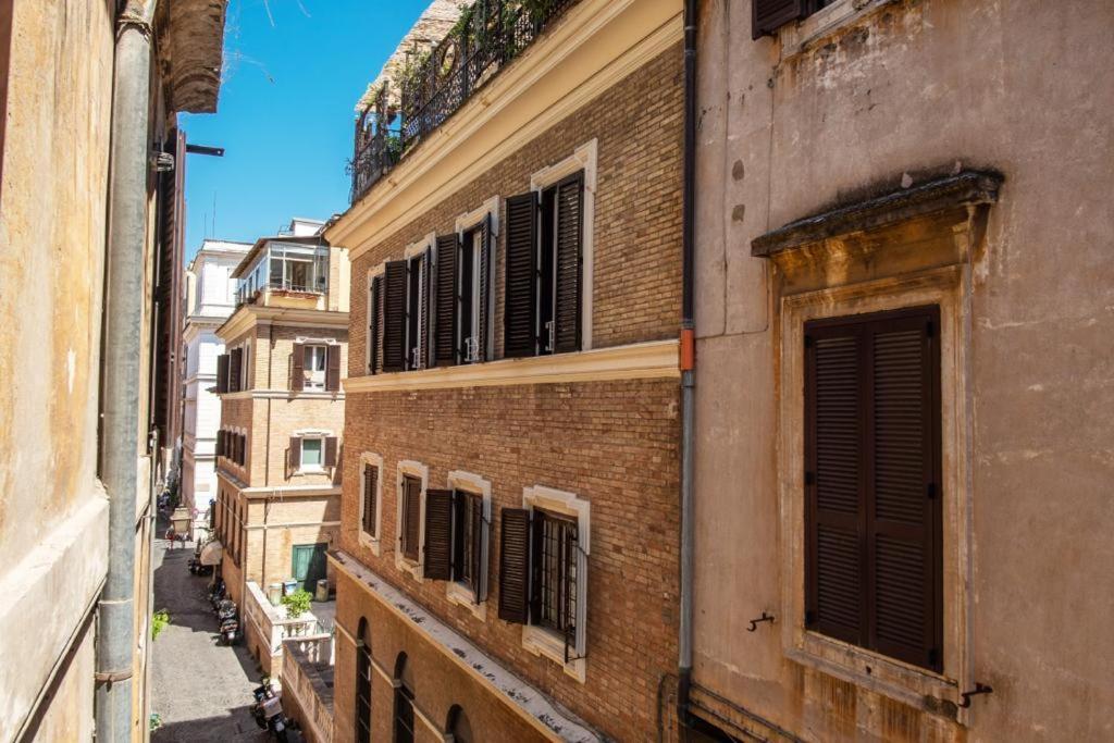Maison Del Colosseo Apartment Rome