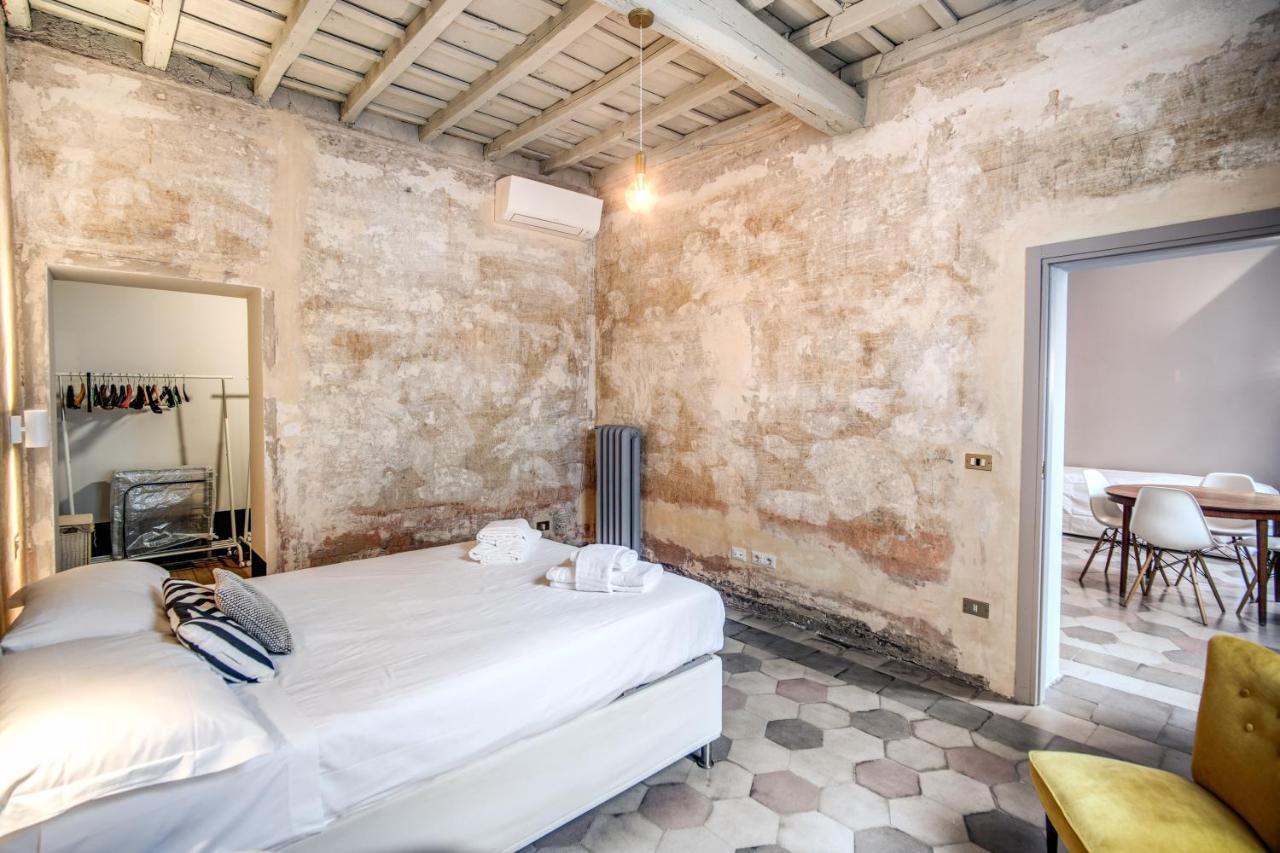 Stylish And Spacious Next To The Colosseum * Rome