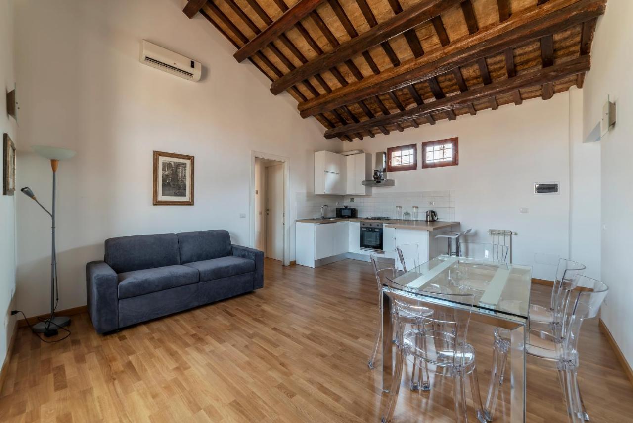 Palazzo Altieri Penthouse * Roma