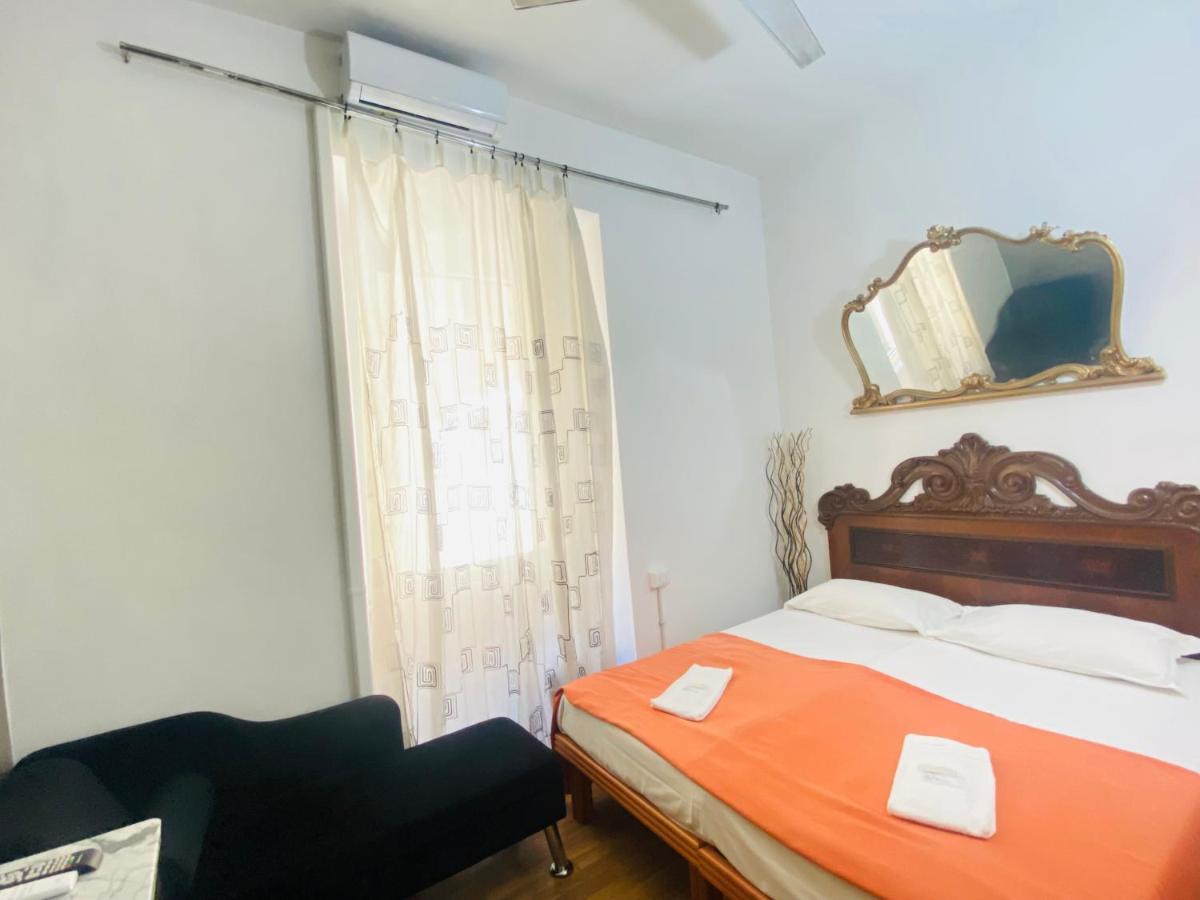 Guest house Place 3*