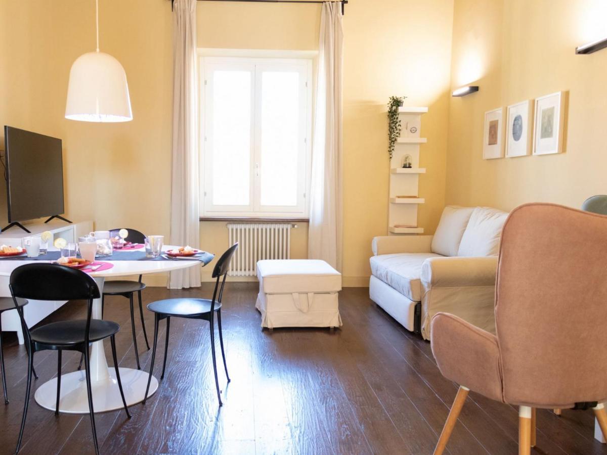 The Rent - Elegant Two-bedroom Close To Saint Peter's Basilica Rome