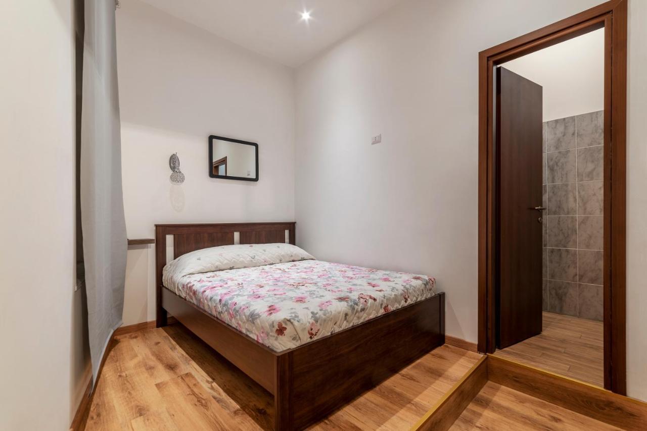 Santa Maria Maggiore - Opera House Appartement *