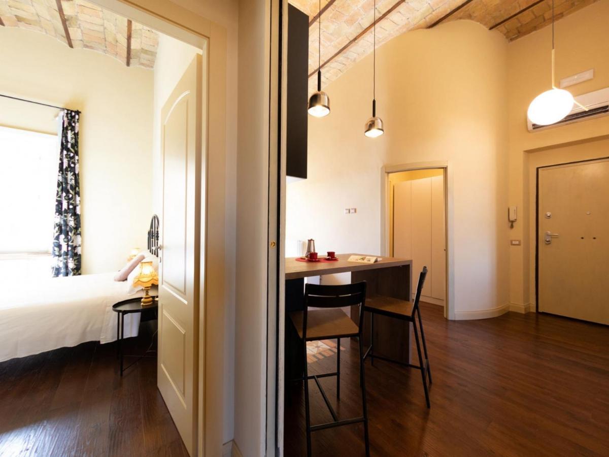 The Rent - Elegant Two-bedroom Close To Saint Peter's Basilica * Rome
