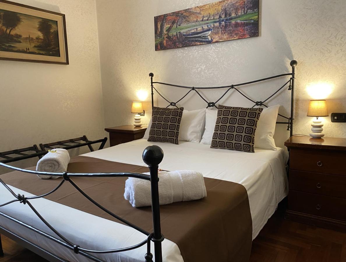 Apartment Pini Di Roma-new And Cozy In Center- Metro A 
