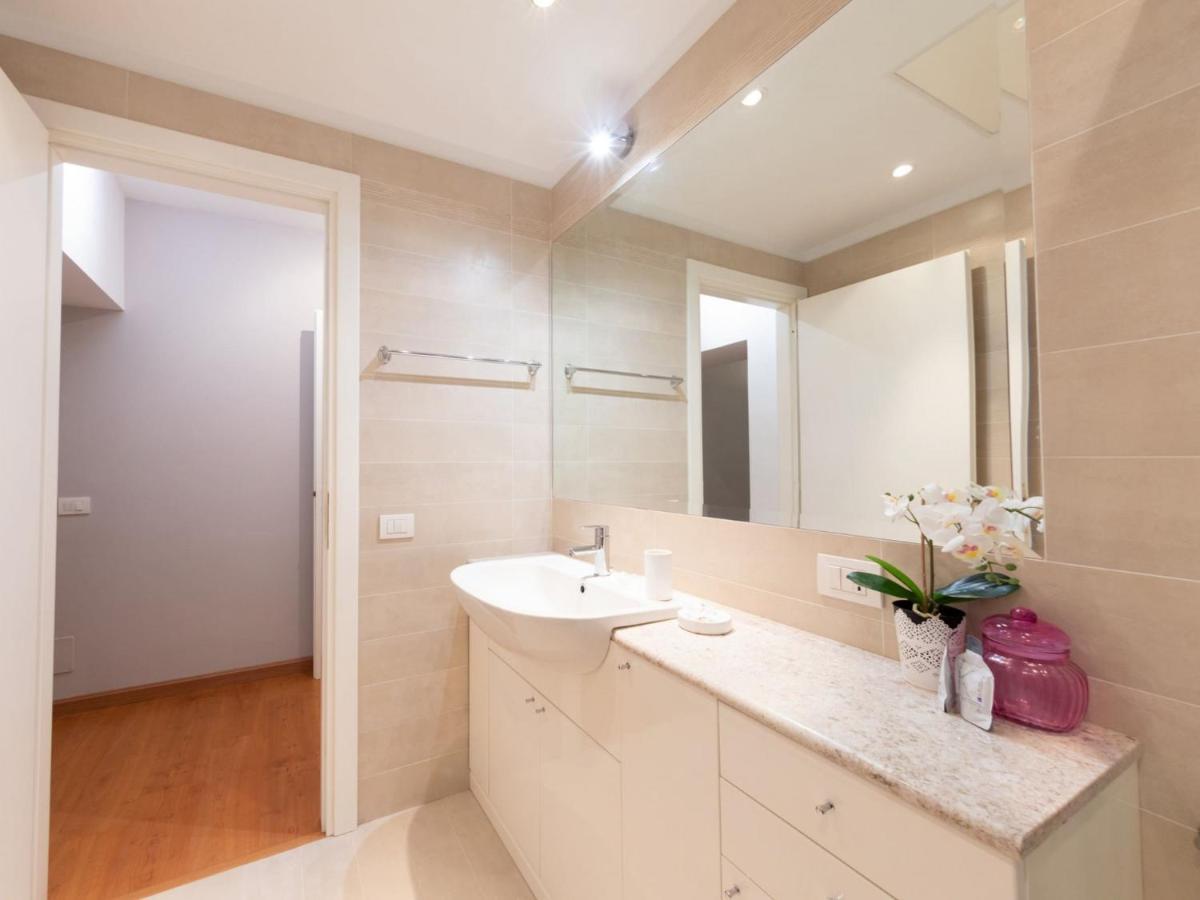 The Best Rent - Lovely One-bedroom Near Borghese * Rome