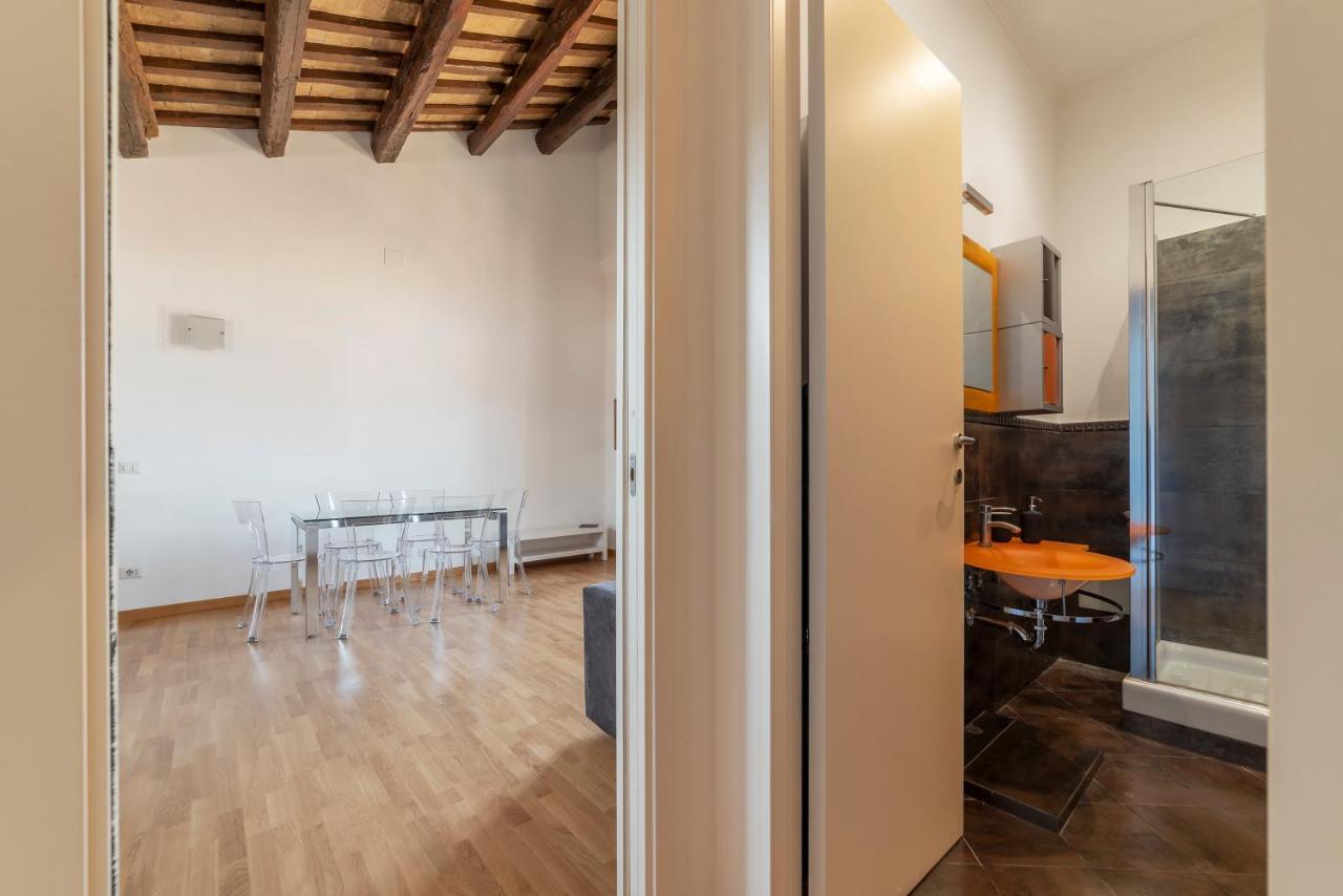 Palazzo Altieri Penthouse Apartamento
