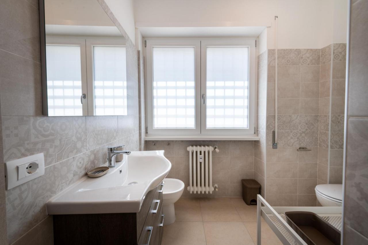 Casa Rosa Beige E Blu