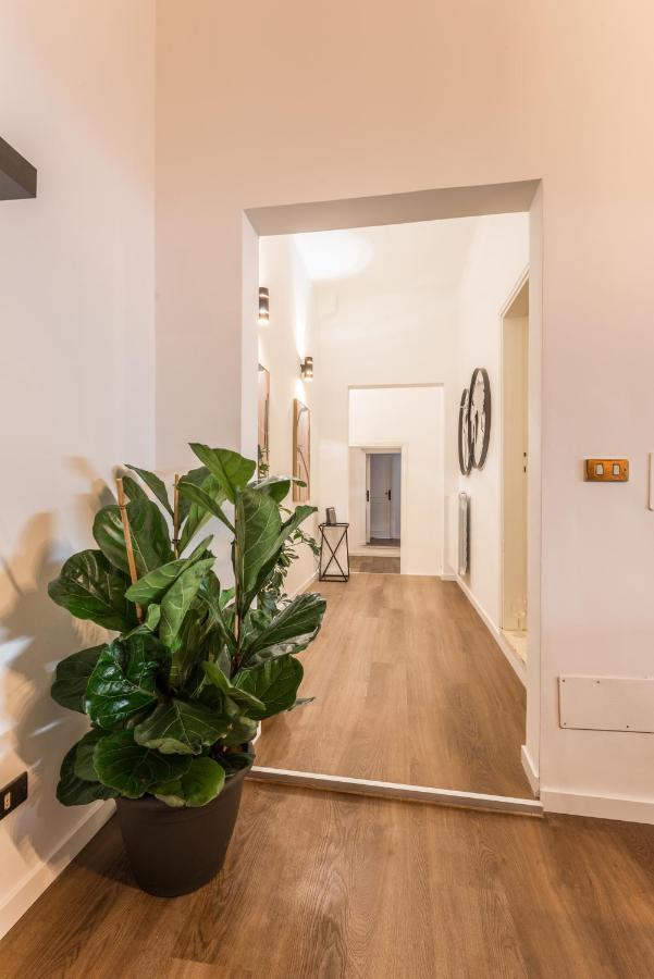 Via Dei Pettinari Appartement Rome