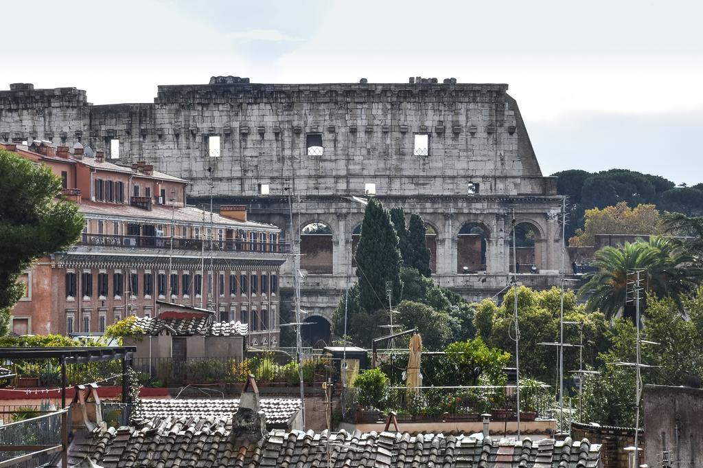 Colosseo In Rome