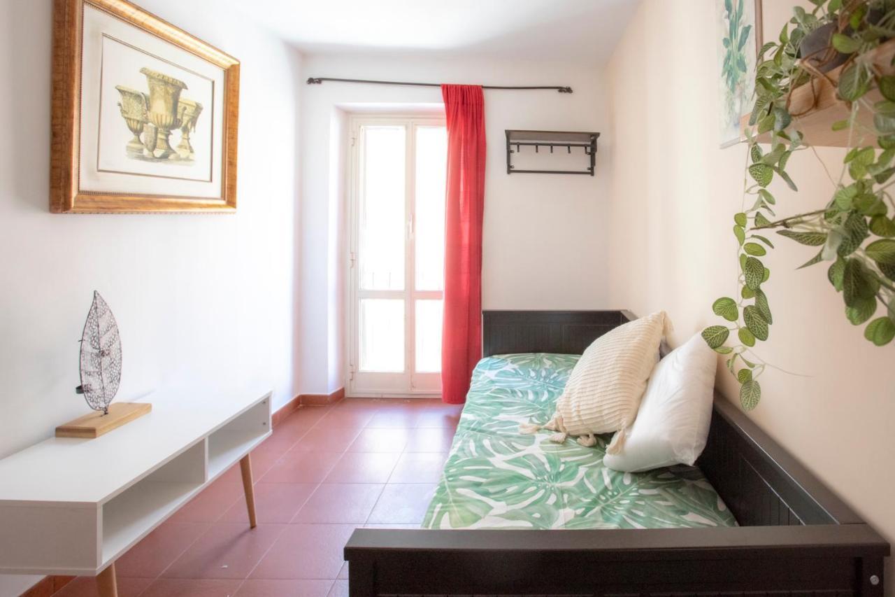 Homehouse Serpenti - Colosseum - Rione Monti * Roma