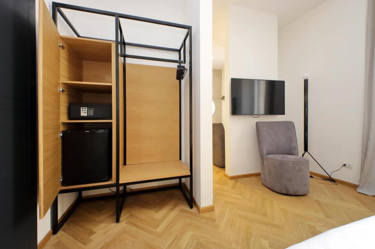 Youroom Abruzzi 3* Rome