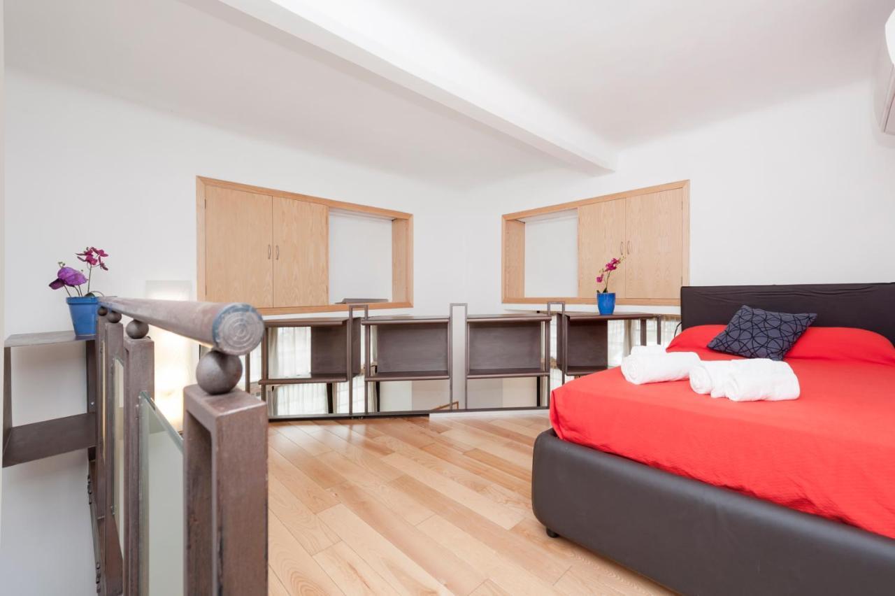 Inviting 3-bed In 4mins To Colosseo Rome