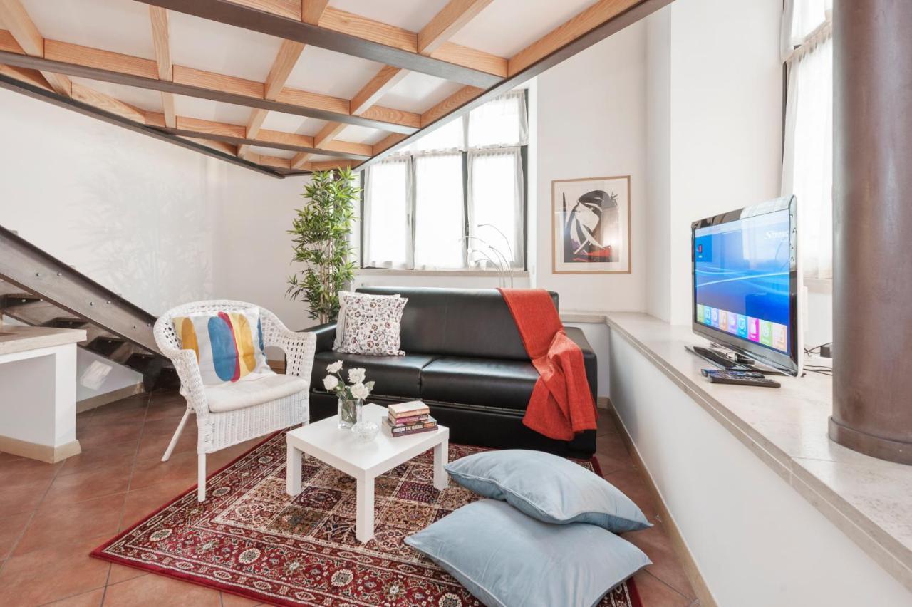 Inviting 3-bed In 4mins To Colosseo
