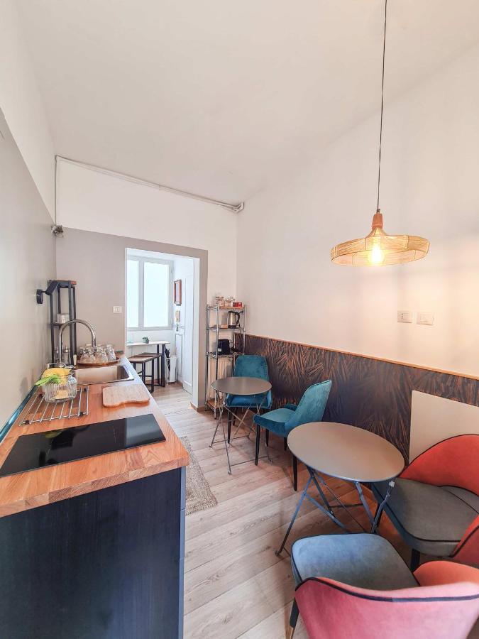 Via Vittoria Quattro Apartment