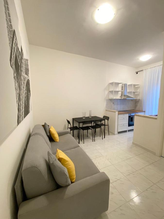Art Atelier Apartment *