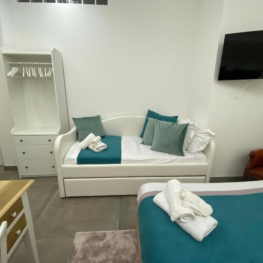 Tuscolo Metro A House *