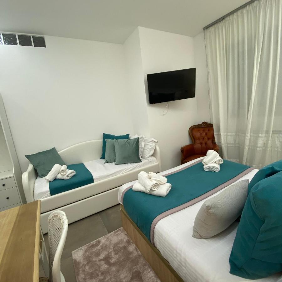 Tuscolo Metro A House Appartement