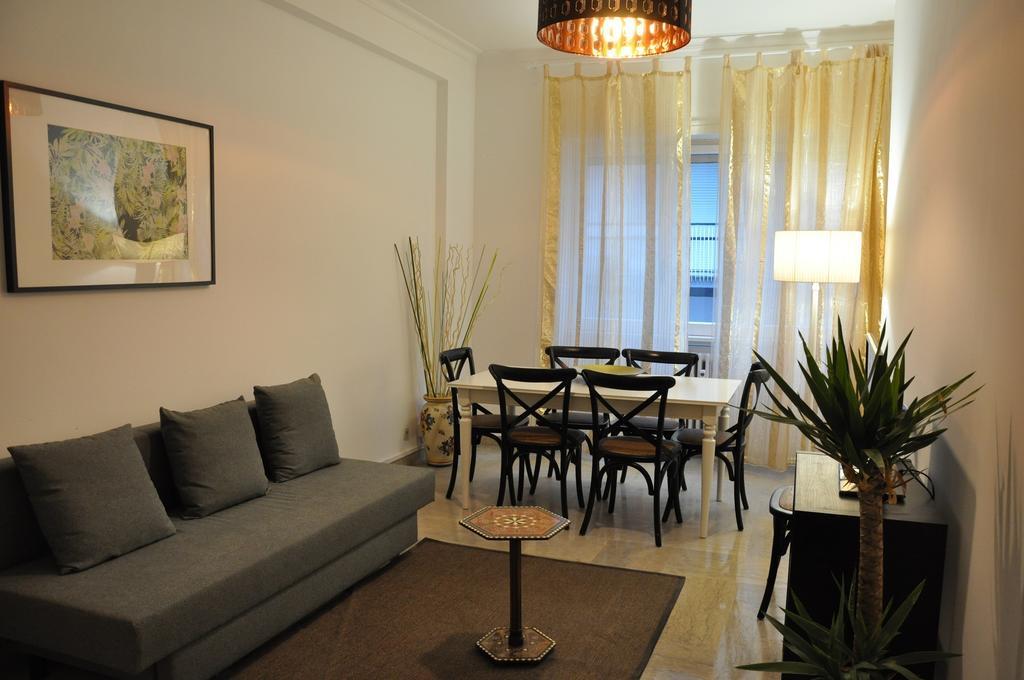 Big In Vatican Appartement