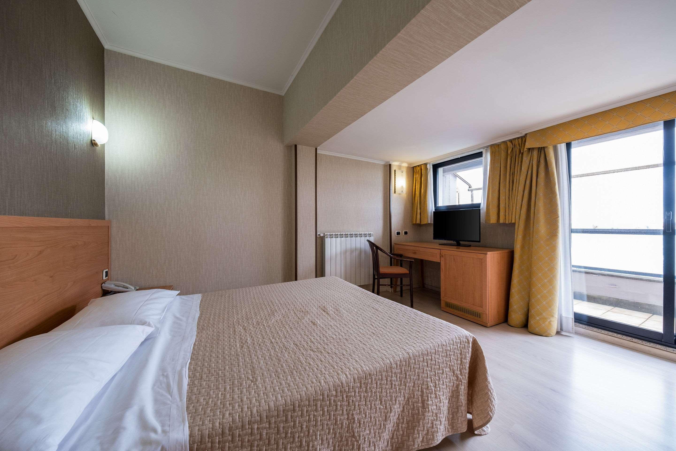 Quality Rouge Et Noir Hotel 4*
