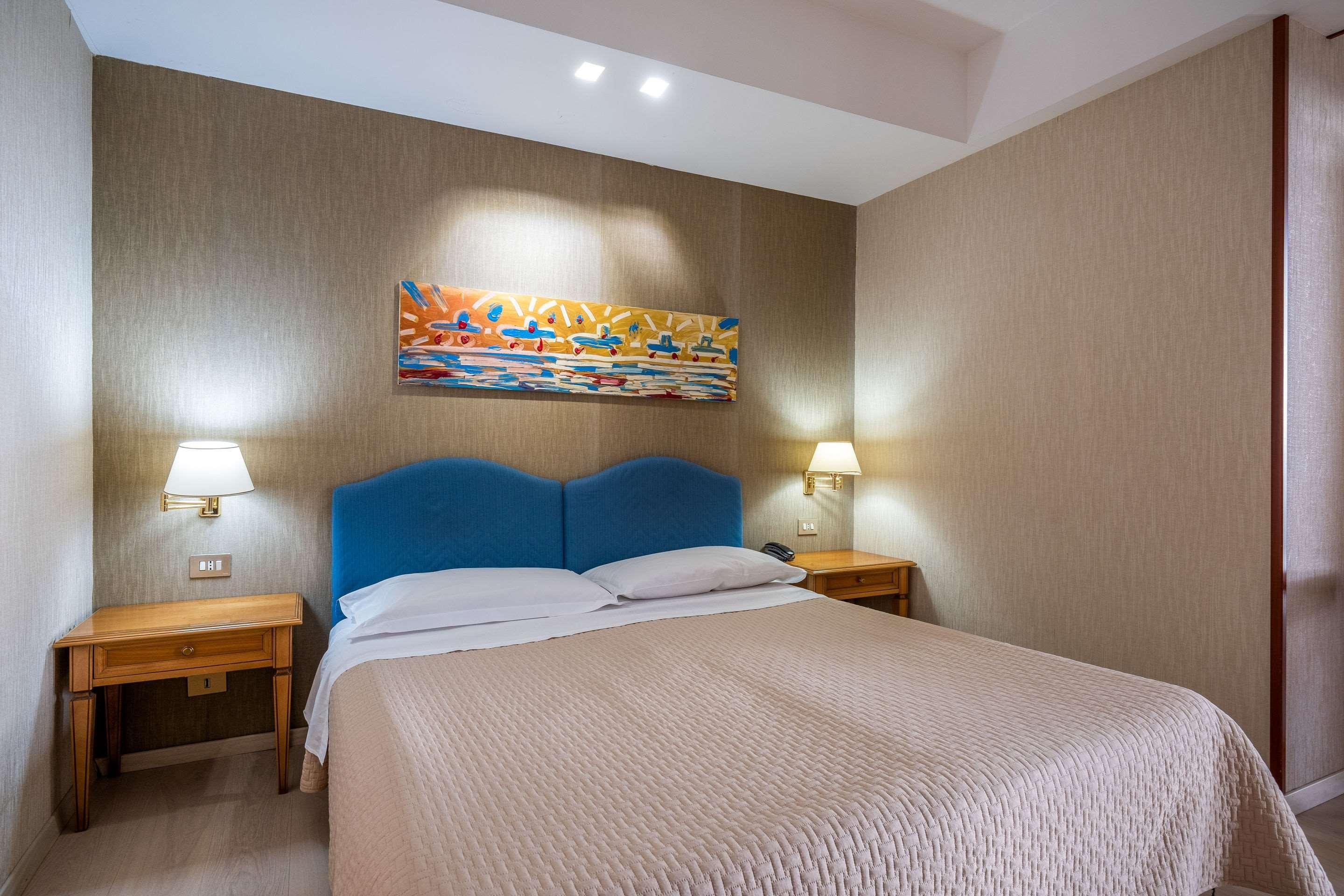 Hotel Quality Rouge Et Noir 4*