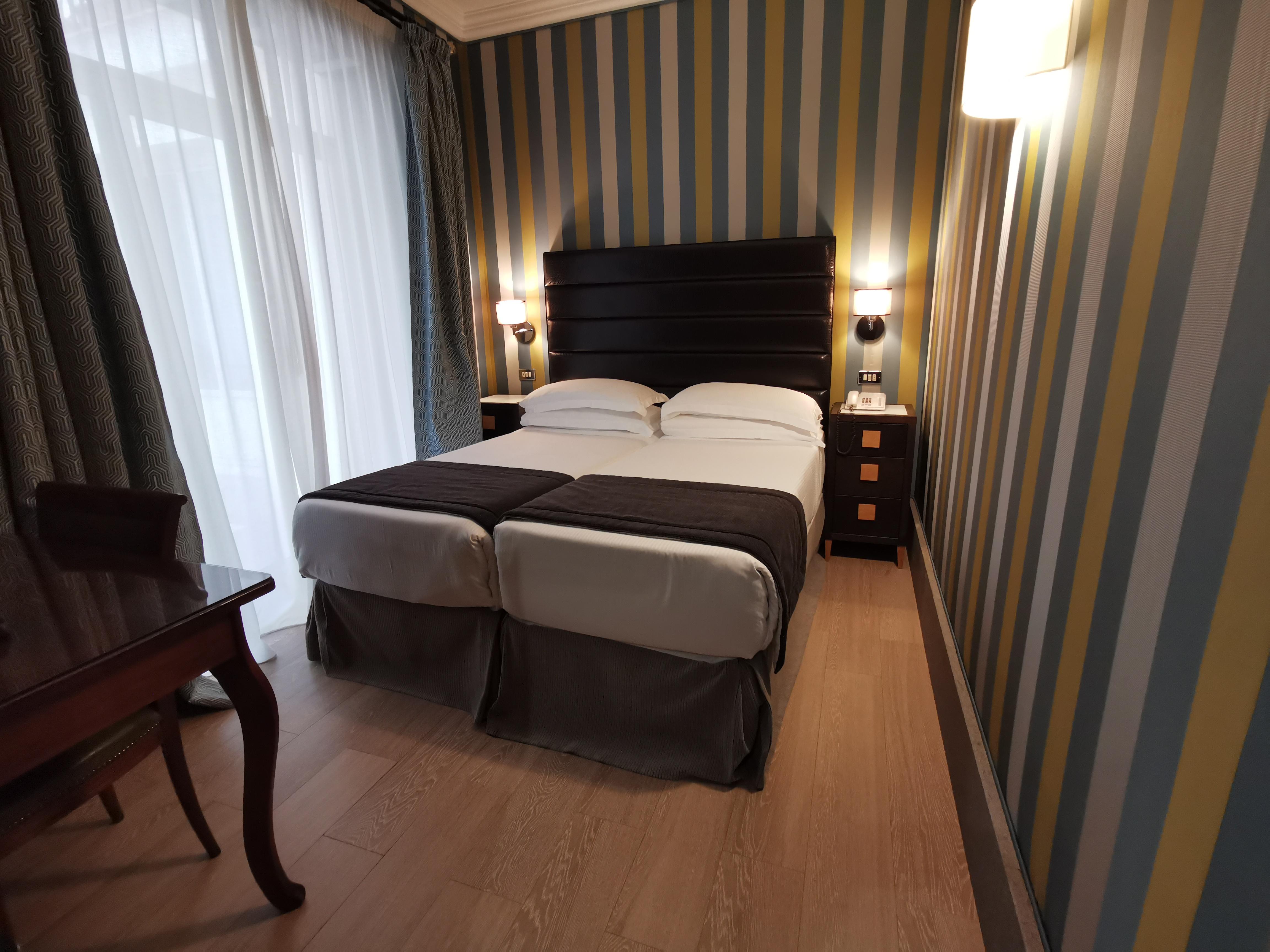 Royal Court 4*