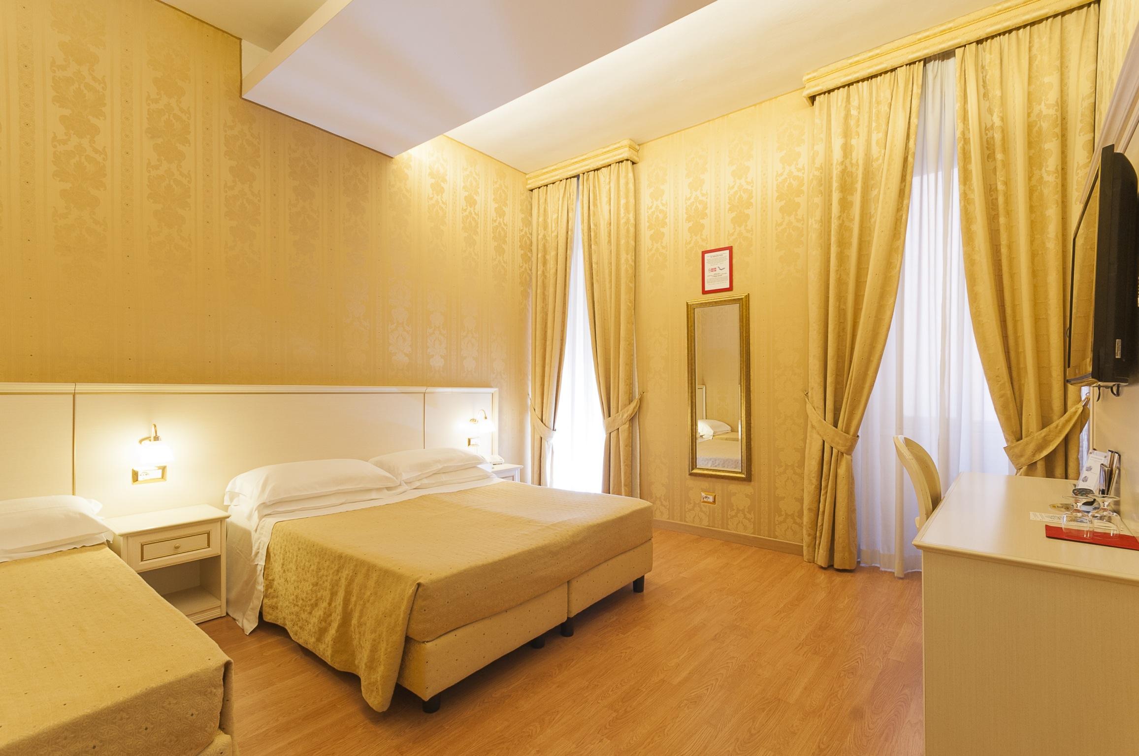 Hotel Trevi 41