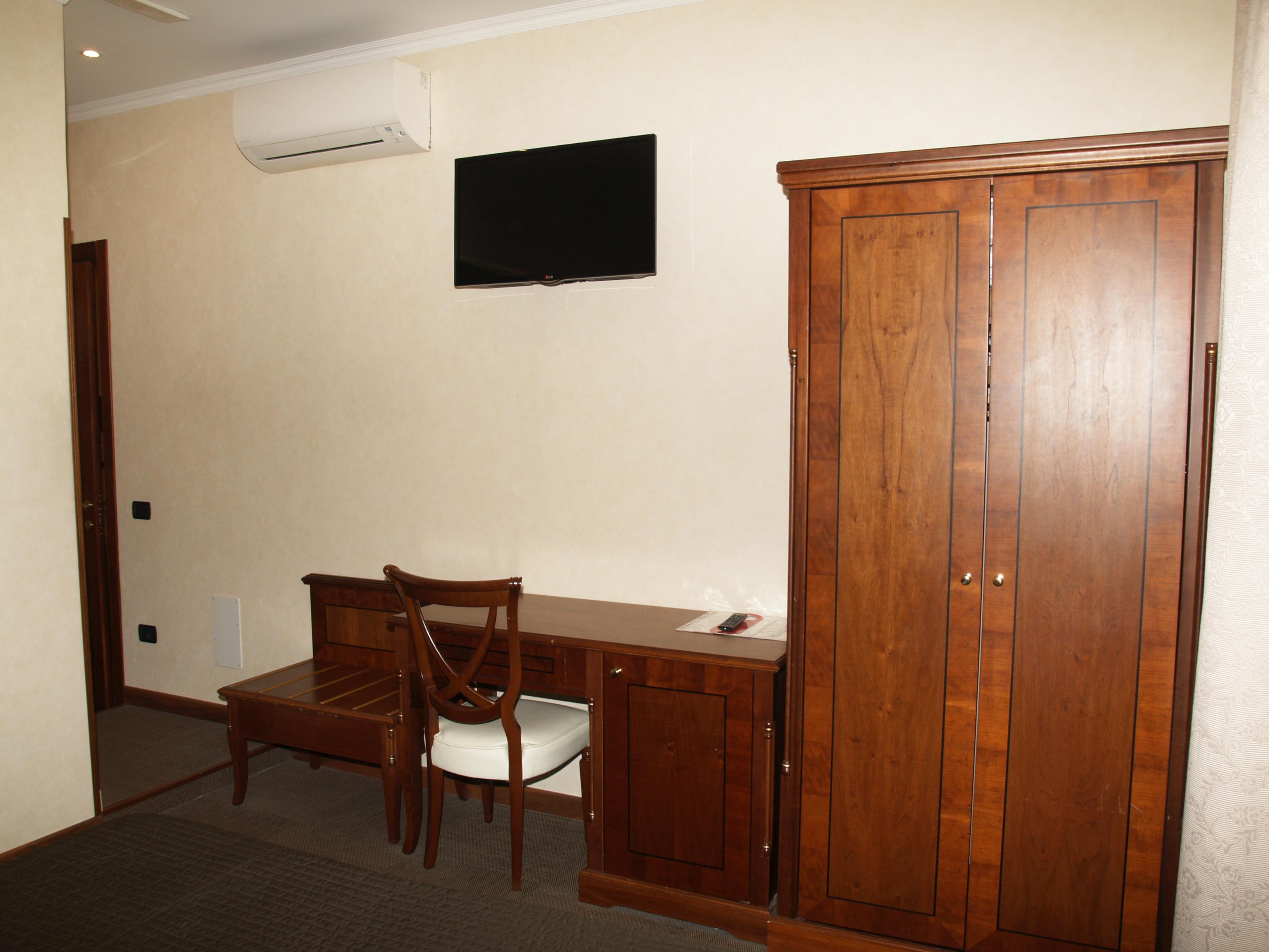 Hotel Osimar 3*