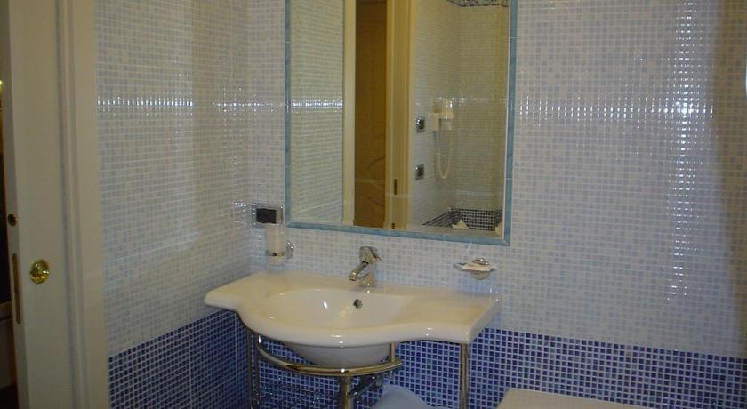 Hotel Dina Rome