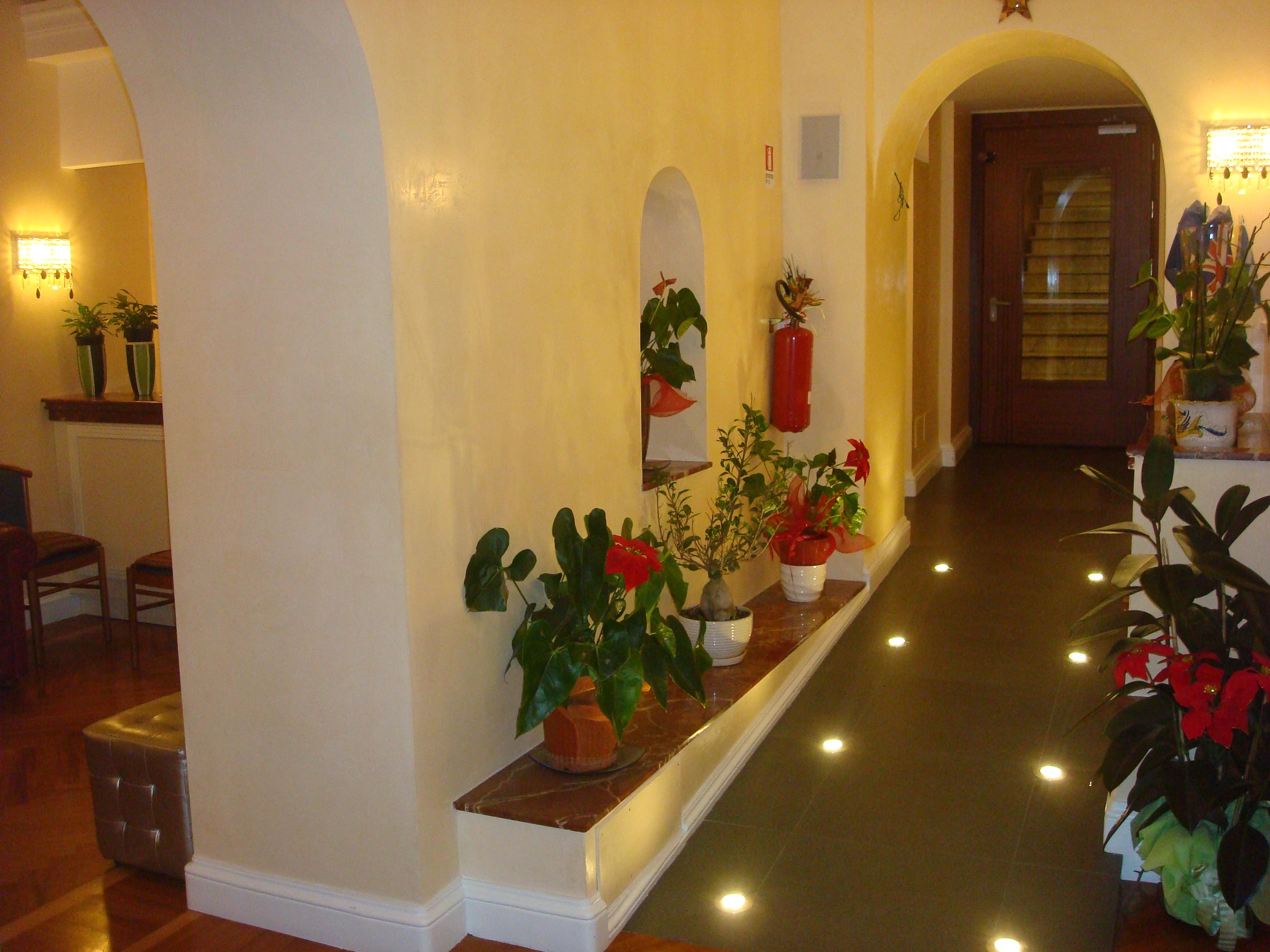 Hotel Dina