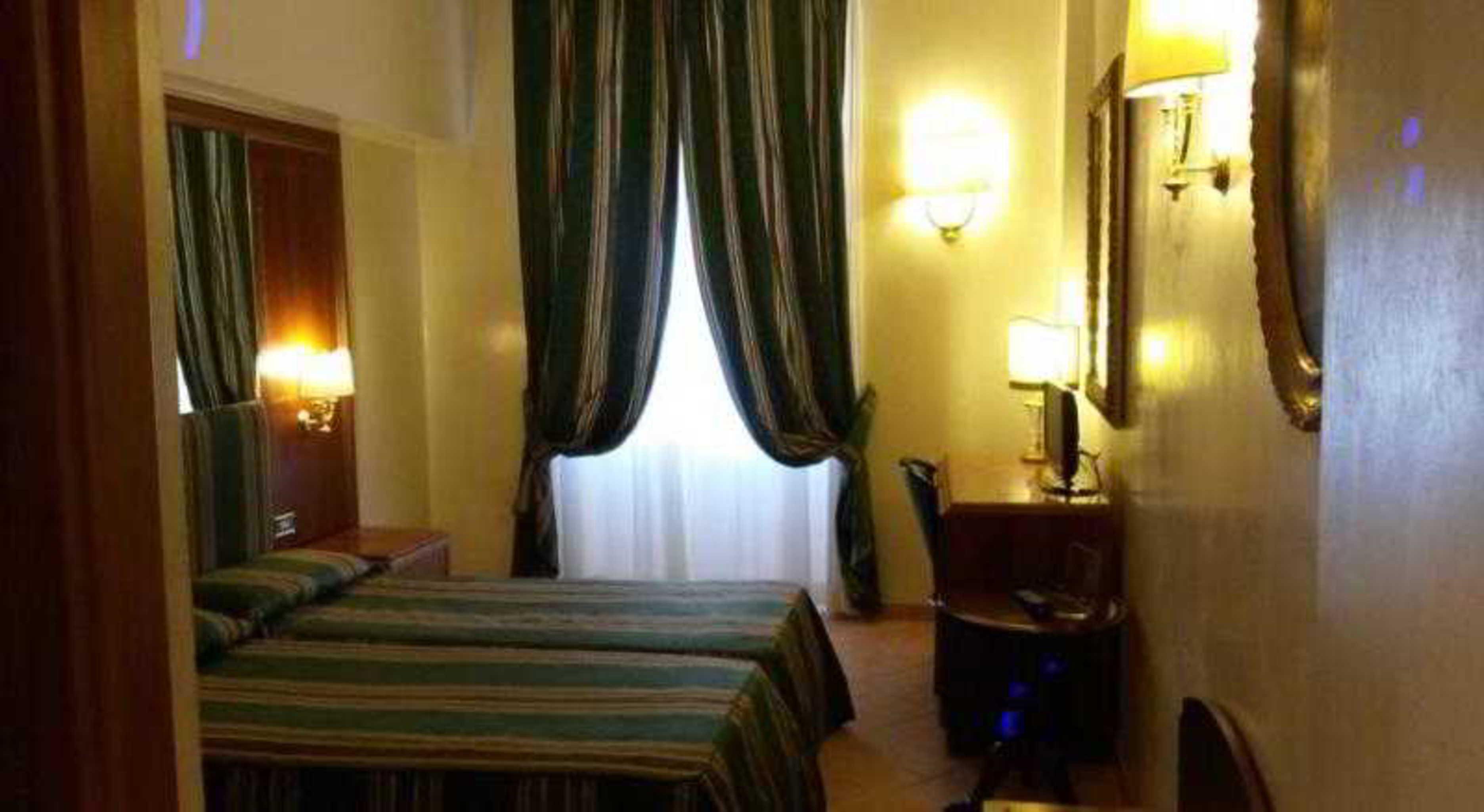 Raeli Archimede 4*