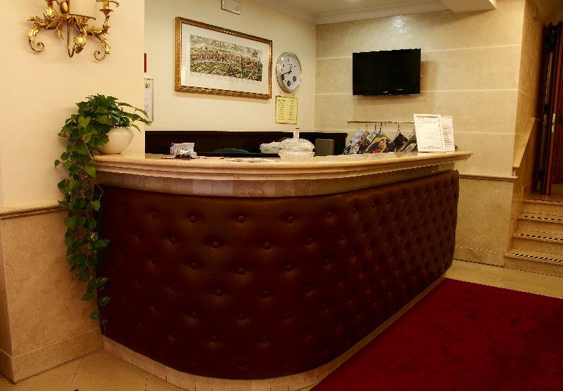 Galileo Hotel 3*