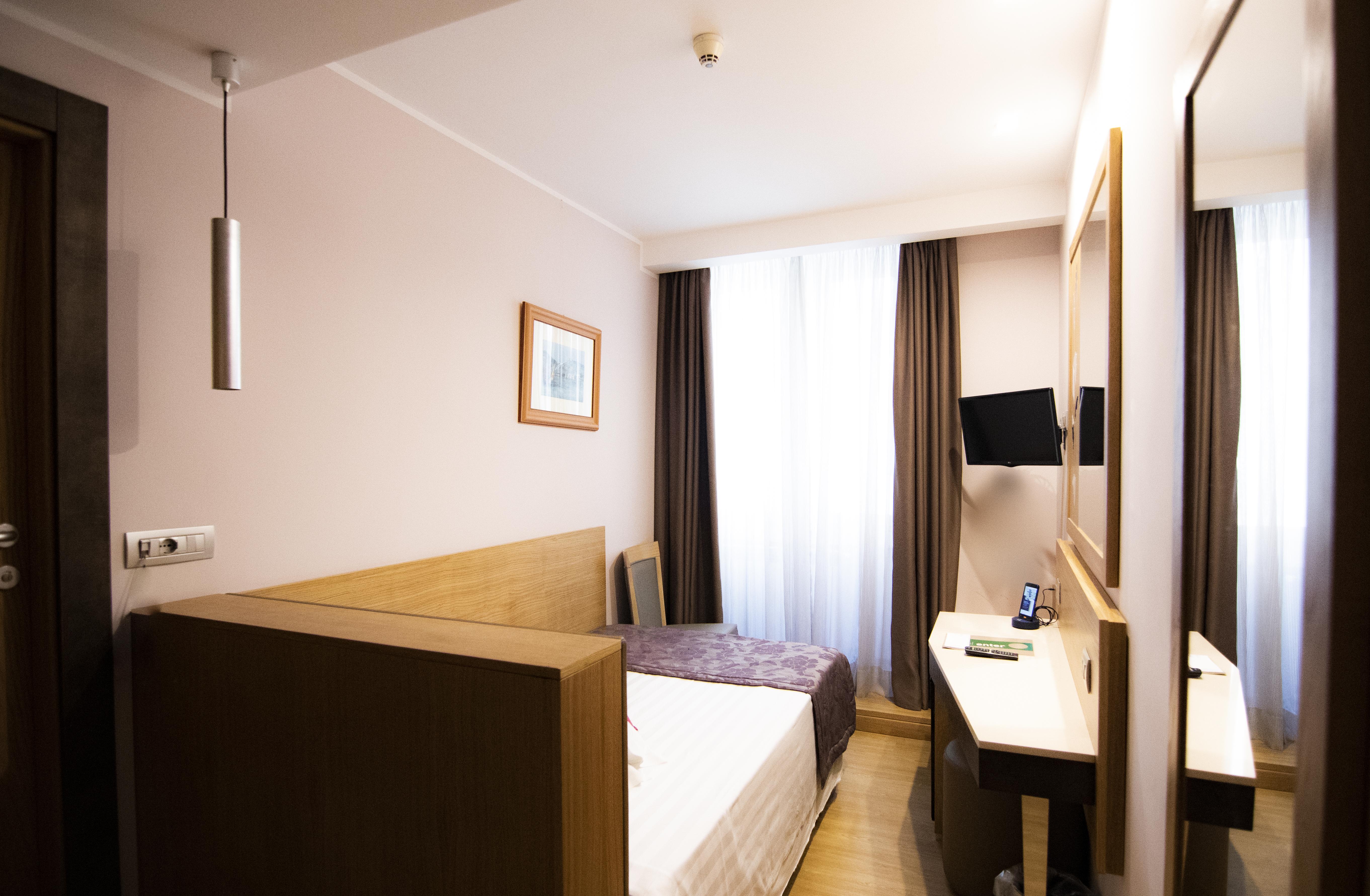 Giolli Nazionale 3* Rome