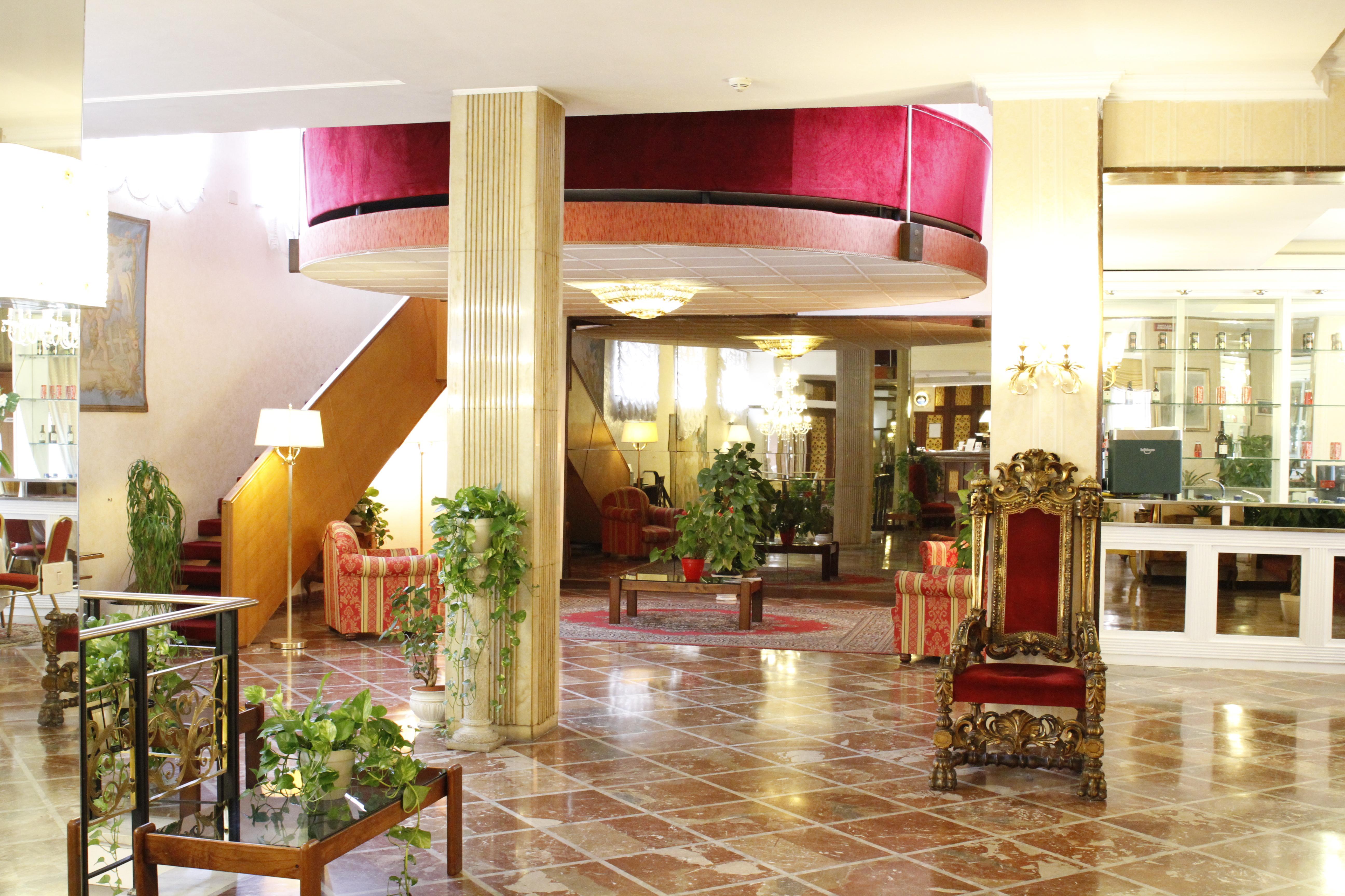 Lh Grand Hermitage