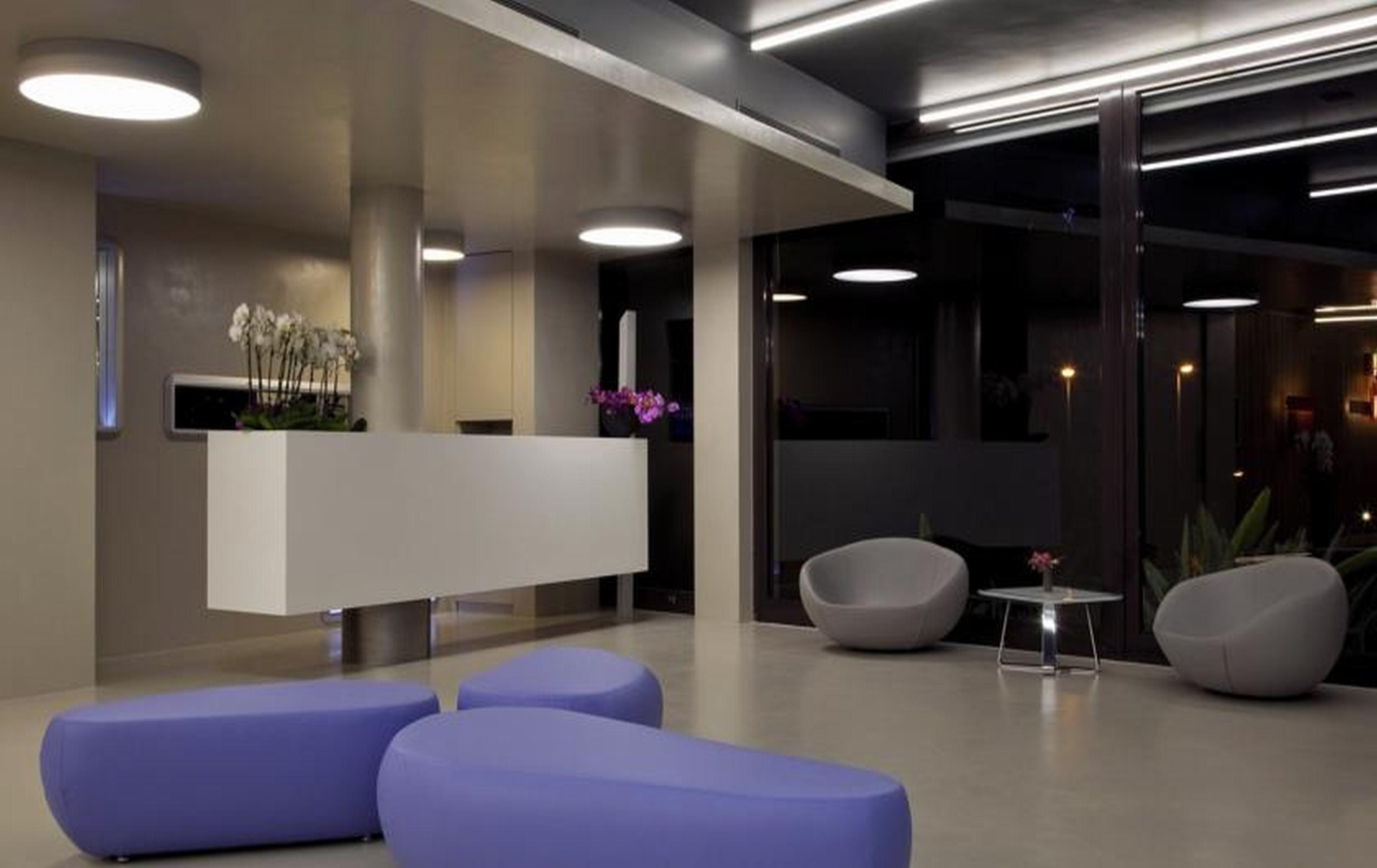 Zone Hotel