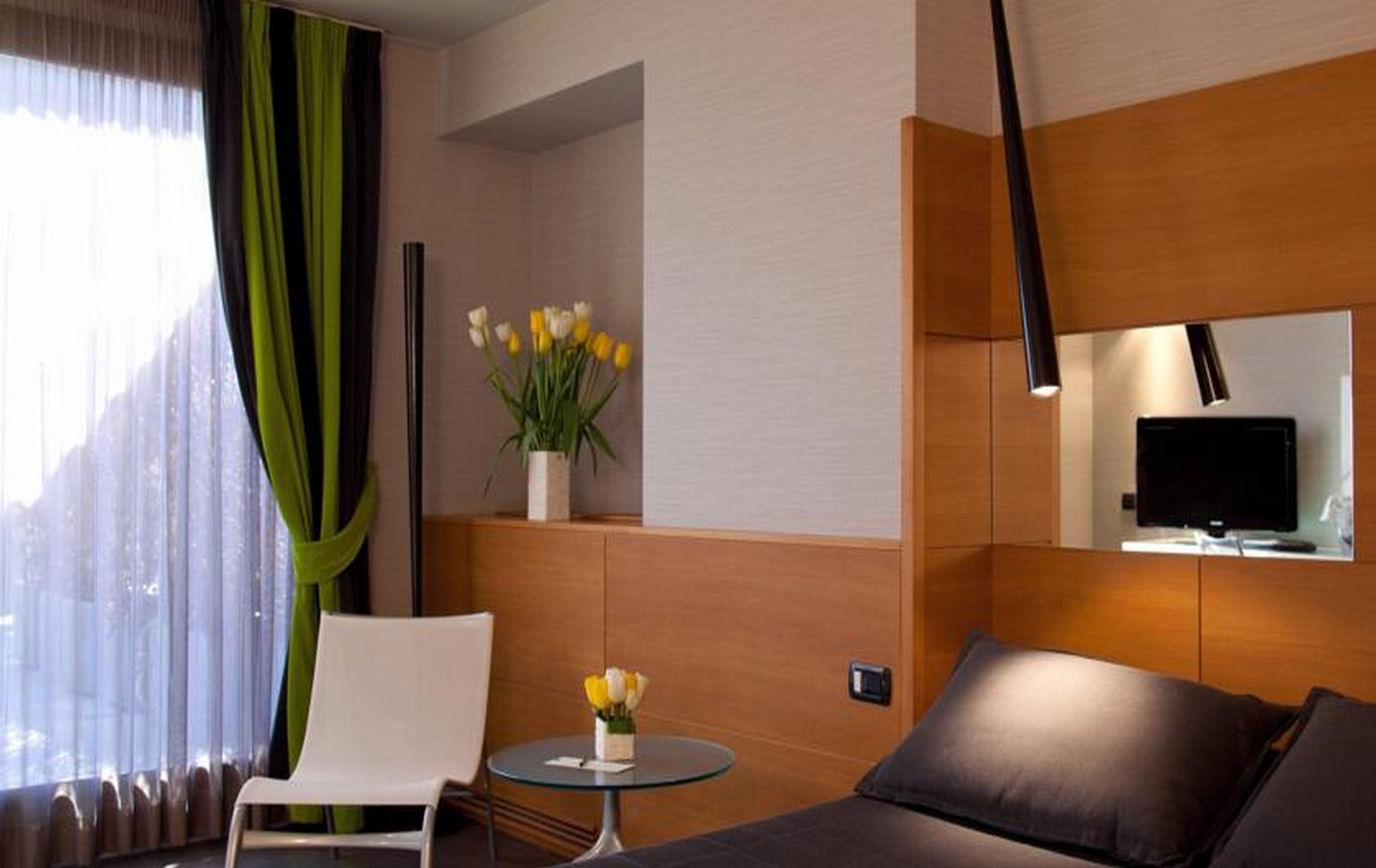 Zone 4* Roma